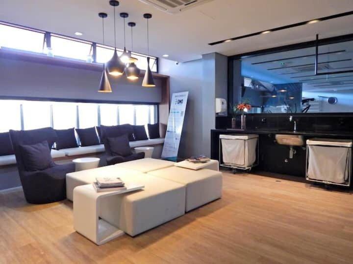 Easy Star - Espacoso Studio Ao Lado Do Aeroporto De Congonhas - Zy01g Apartamento